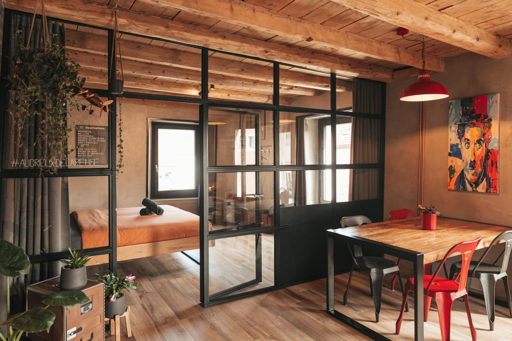 Appartement Thematique: Voyage Industriel Travers المظهر الخارجي الصورة